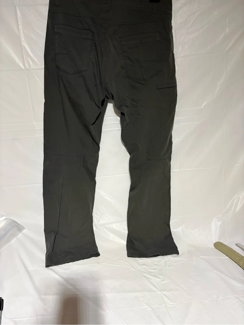 KUHL Men's Chino Pants in Dark Olive